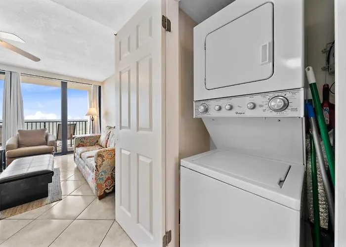 Island Winds West 675 By Youngs Suncoast Apartment