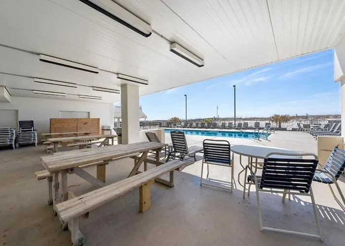Island Winds West 675 By Youngs Suncoast * Gulf Shores